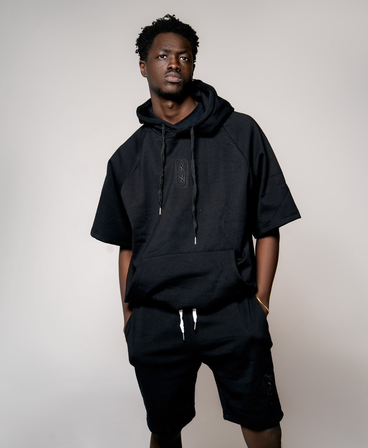 Nikel Embroidered complete set sleeveless hoodie and short