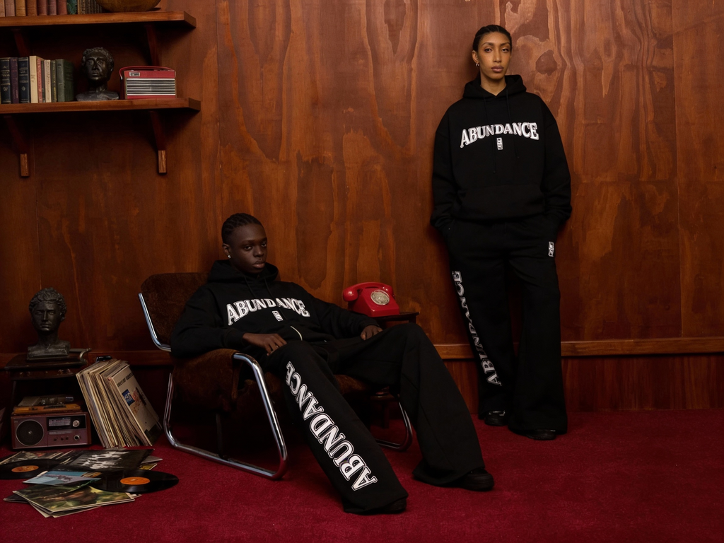 Black abundance oversize hoodie